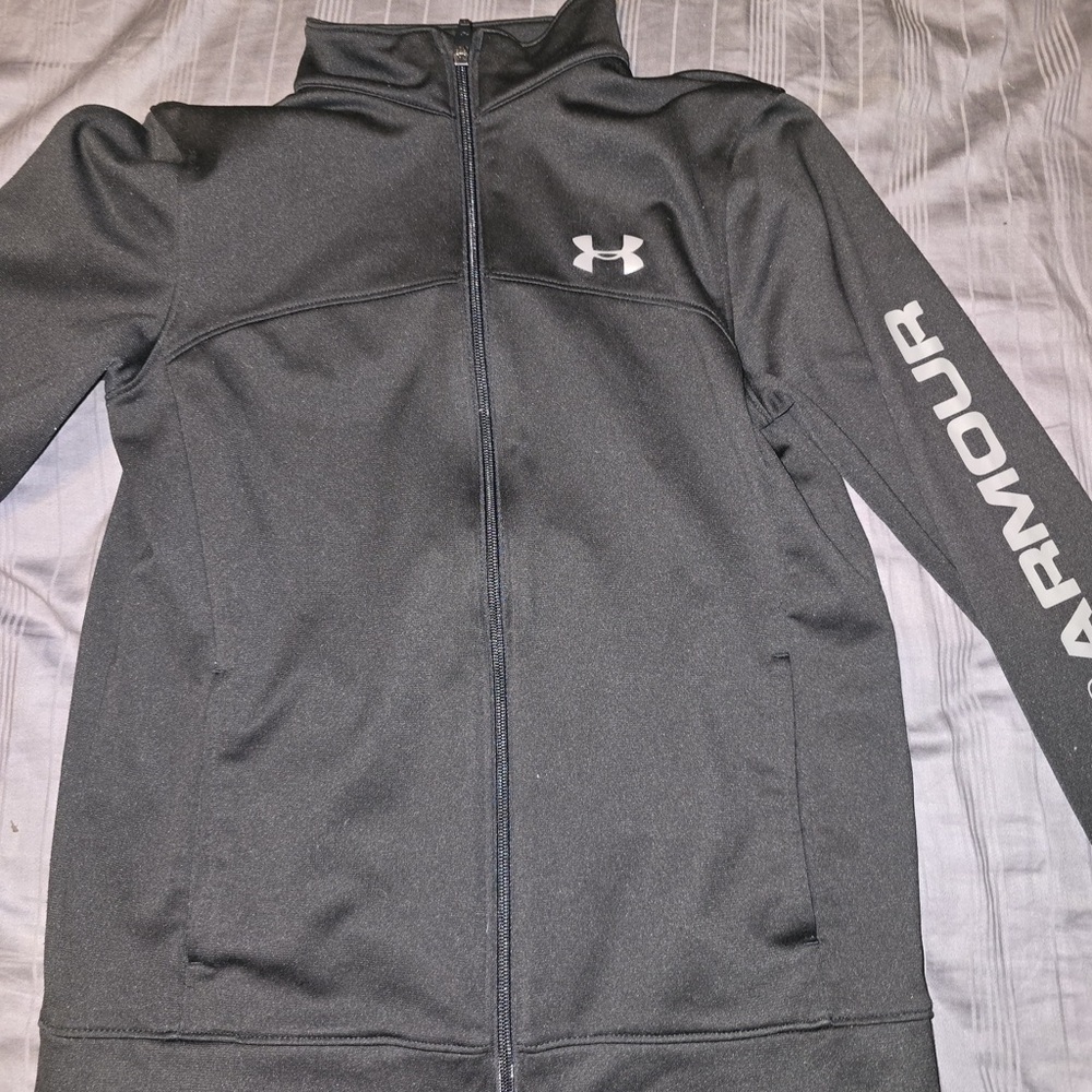 Under Armour Kids Jacket in Dark Gray